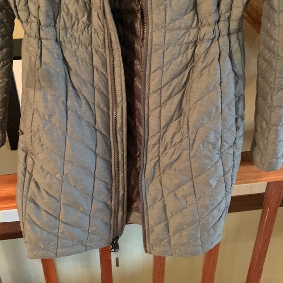 Northface coat - Picture 5 of 15
